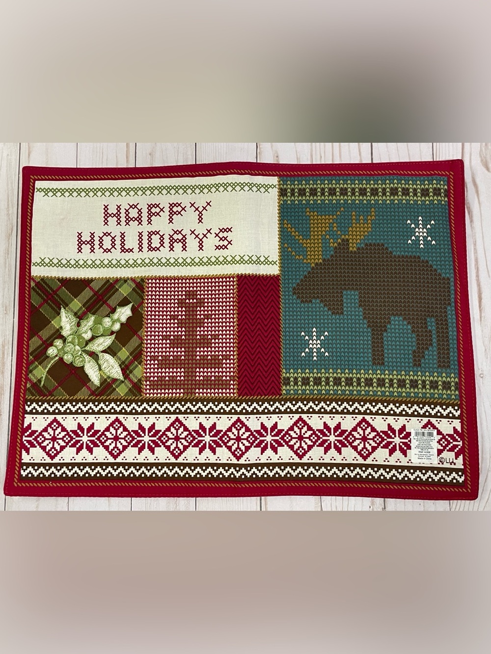 Christmas Placemat Oblong Cotton Patchwork Happy Holiday Winter Moose Lodge NEW